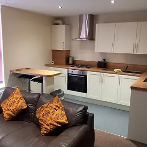  Apartment Clazzers 2 United Kingdom